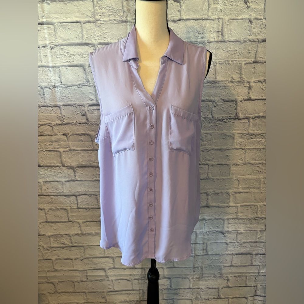Torrid Lavender Button-Up sleeveless Blouse